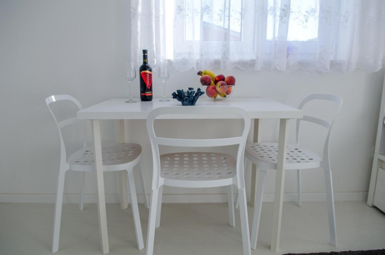 Villa Mmm Vantacici Zewnętrze zdjęcie